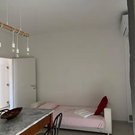 Barchetta Apartment *