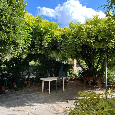 Barchetta Apartment *